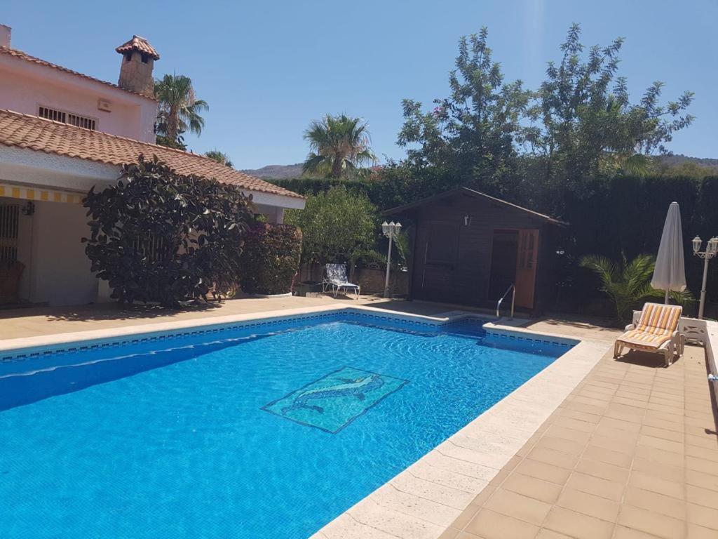 Villa Mis 5 Amores Con Piscina Benidorm Exterior photo