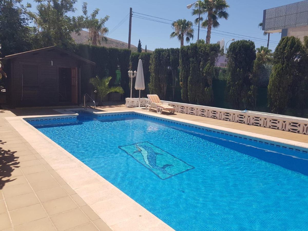 Villa Mis 5 Amores Con Piscina Benidorm Exterior photo