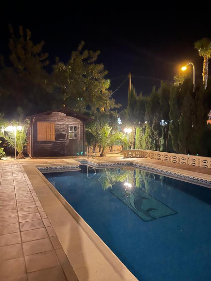 Villa Mis 5 Amores Con Piscina Benidorm Exterior photo