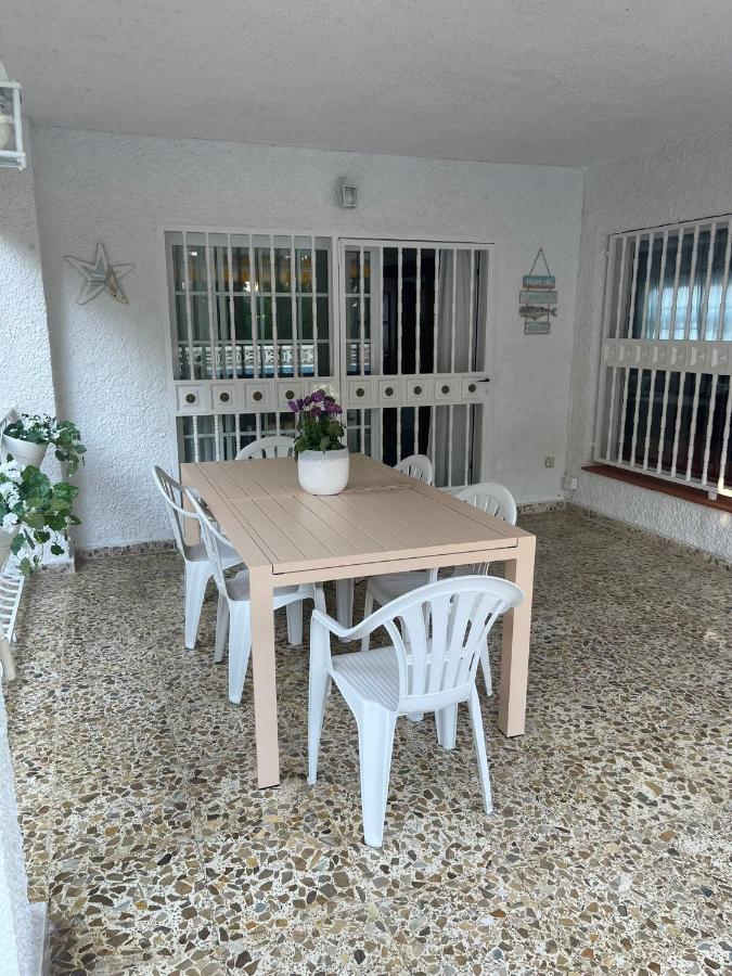 Villa Mis 5 Amores Con Piscina Benidorm Exterior photo